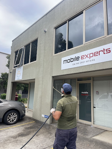 DK Facility Services in Jordan Springs