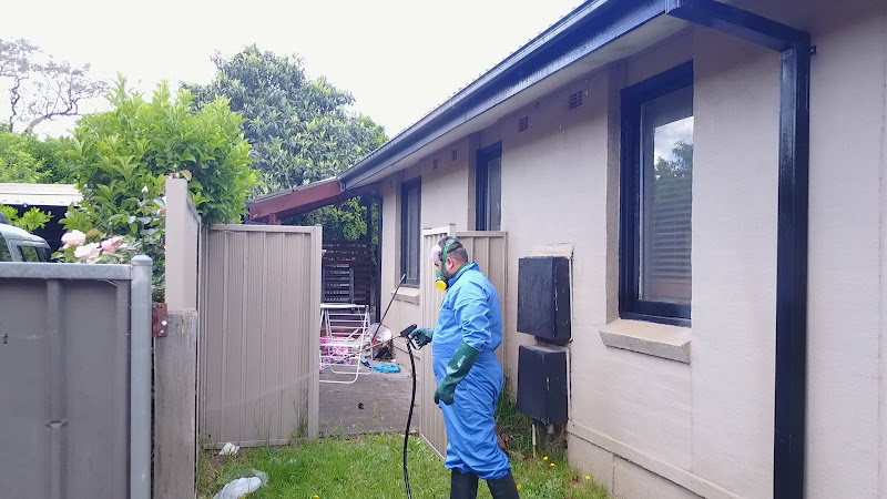 louis pest control in Bankstown